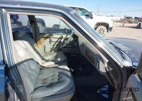 1986 Chrysler Fifth Avenue из США, поврежденный, VIN 1C3BF66P2GX594059